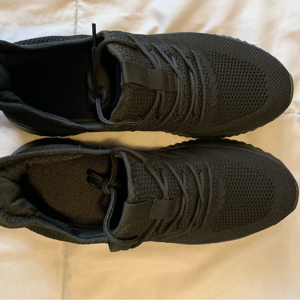 Mesh Black Shoes